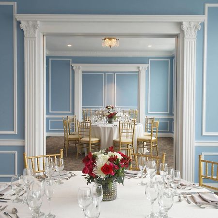 Marriott Syracuse Downtown Hotel Bagian luar foto