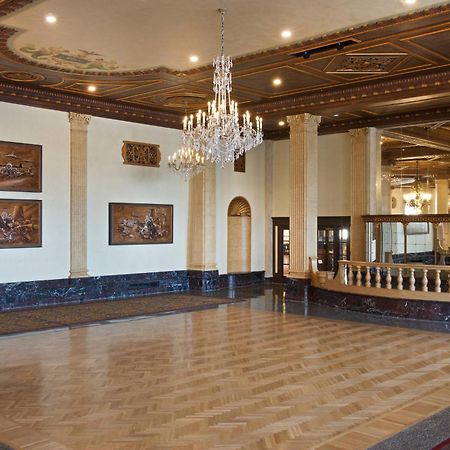Marriott Syracuse Downtown Hotel Bagian luar foto
