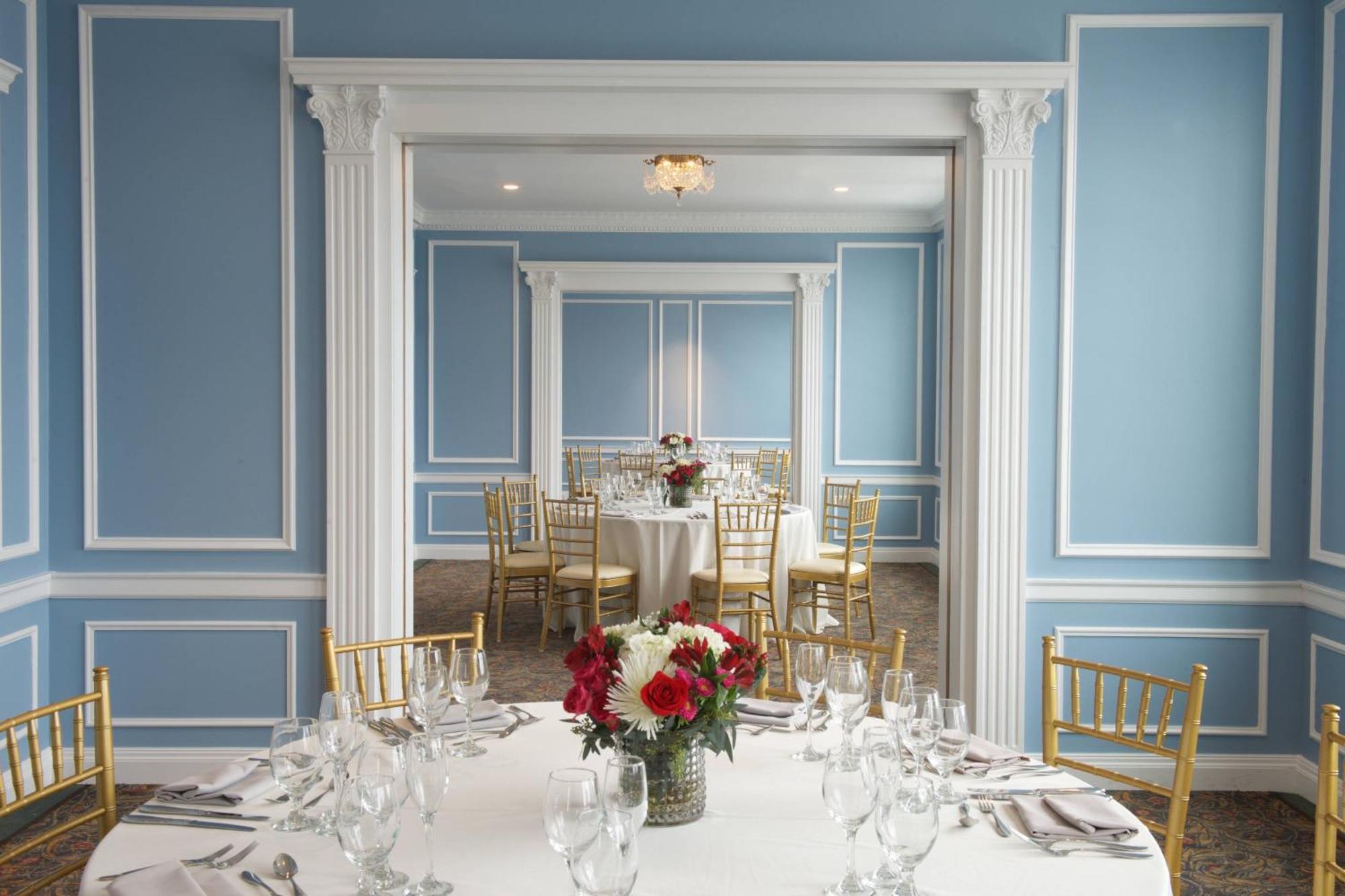 Marriott Syracuse Downtown Hotel Bagian luar foto