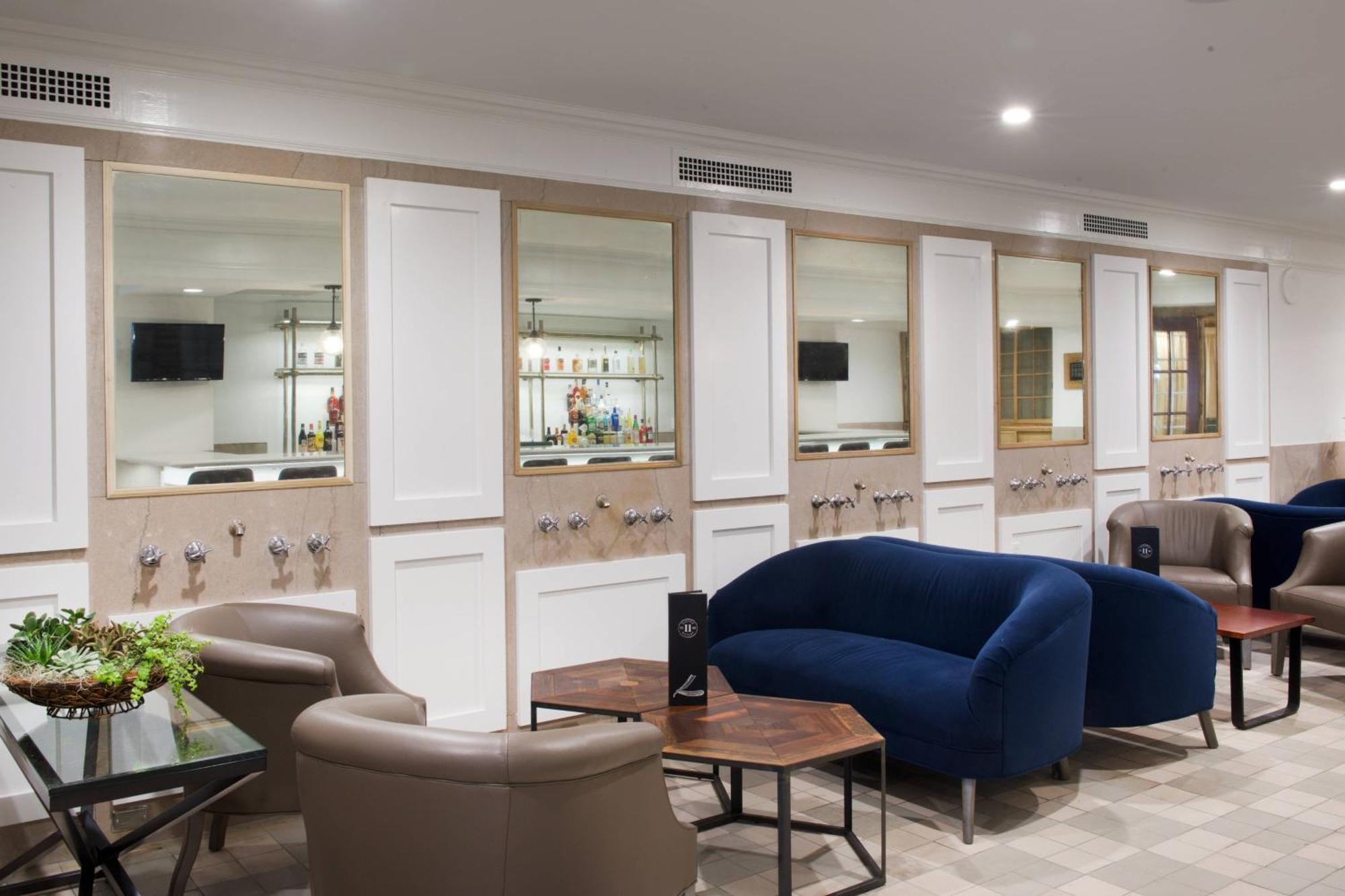 Marriott Syracuse Downtown Hotel Bagian luar foto