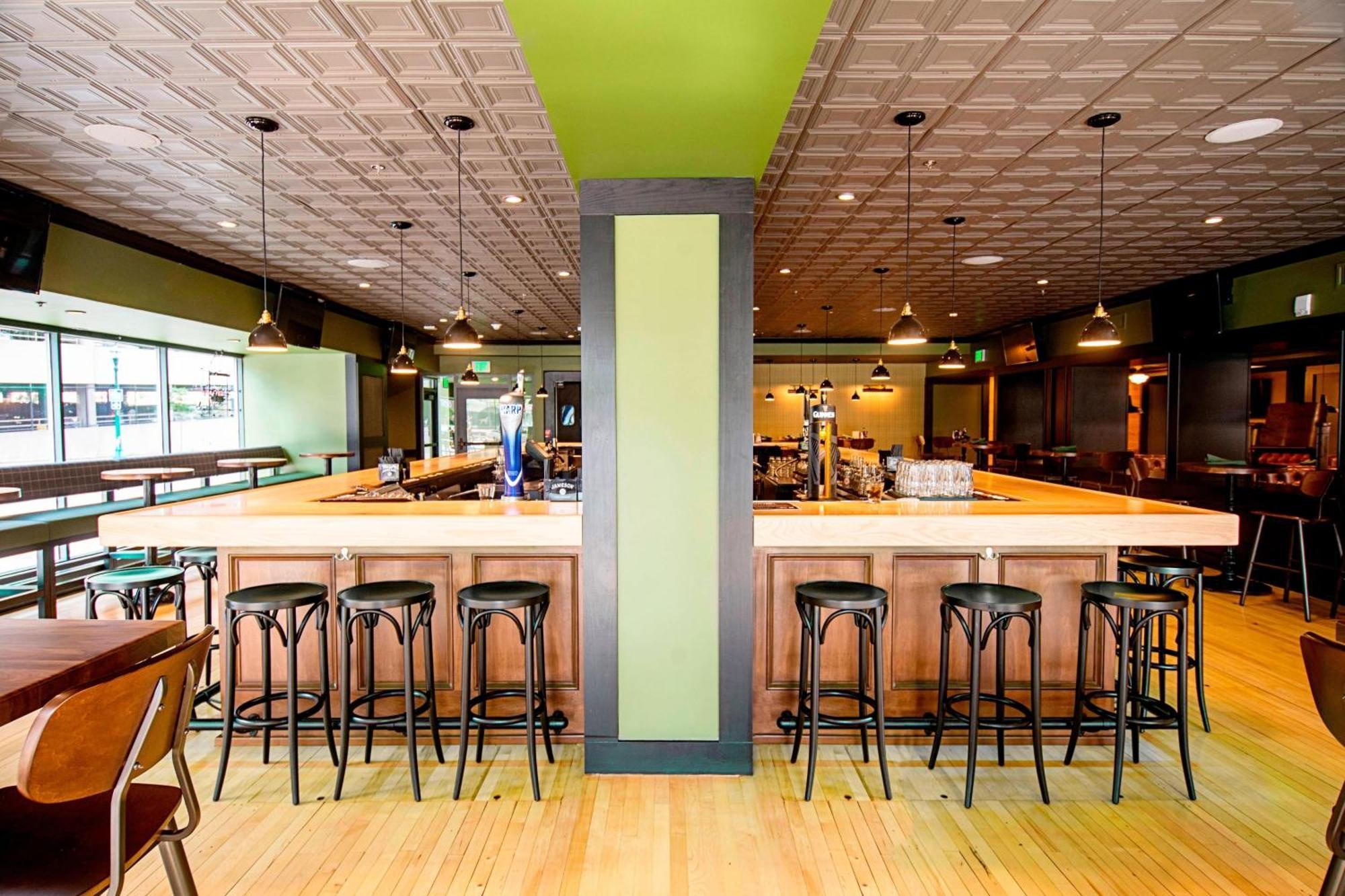 Marriott Syracuse Downtown Hotel Bagian luar foto