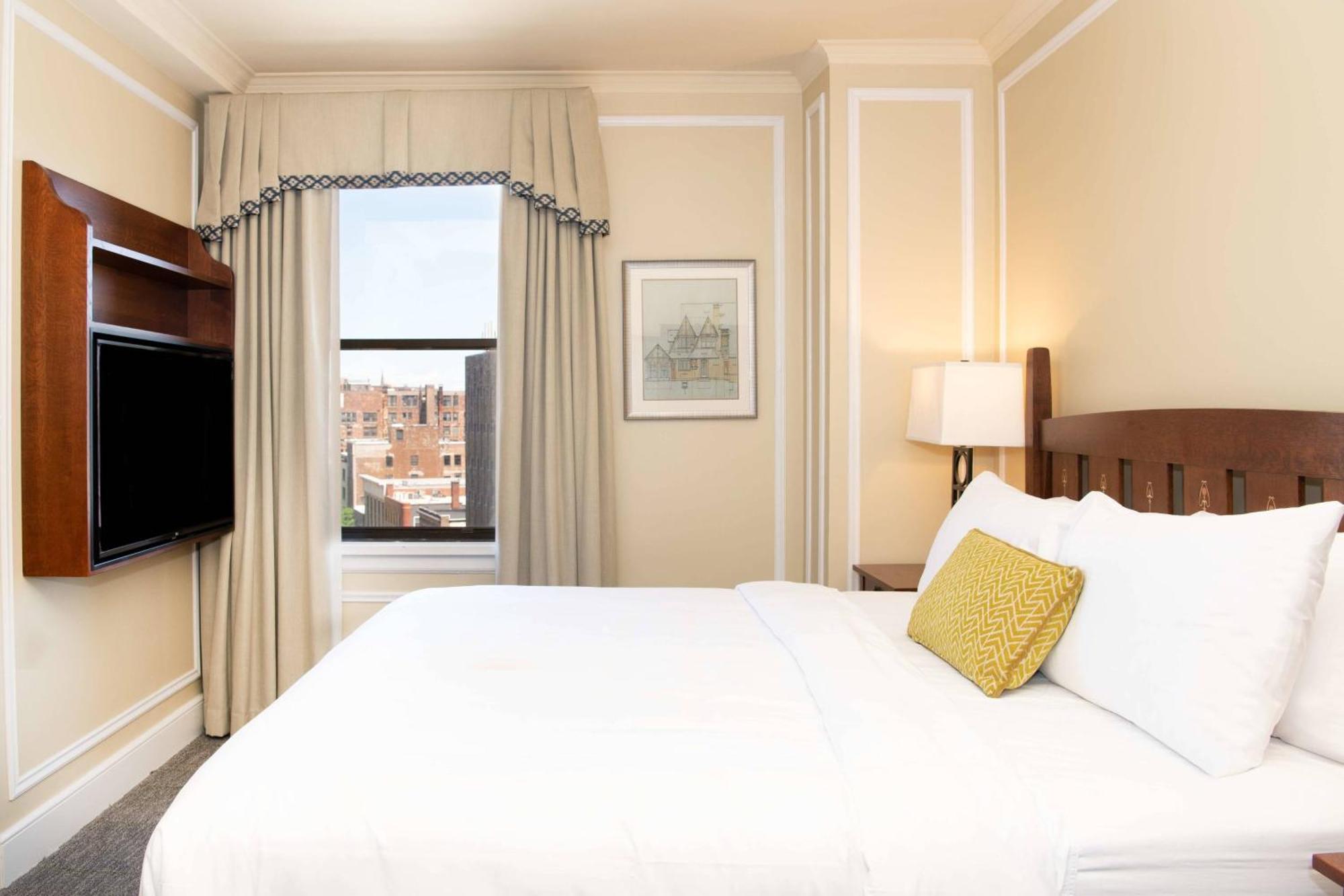 Marriott Syracuse Downtown Hotel Bagian luar foto