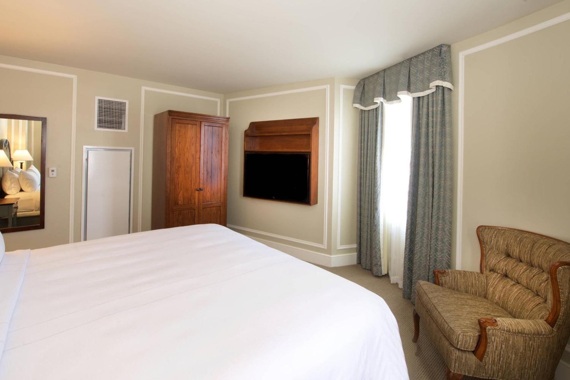 Marriott Syracuse Downtown Hotel Bagian luar foto