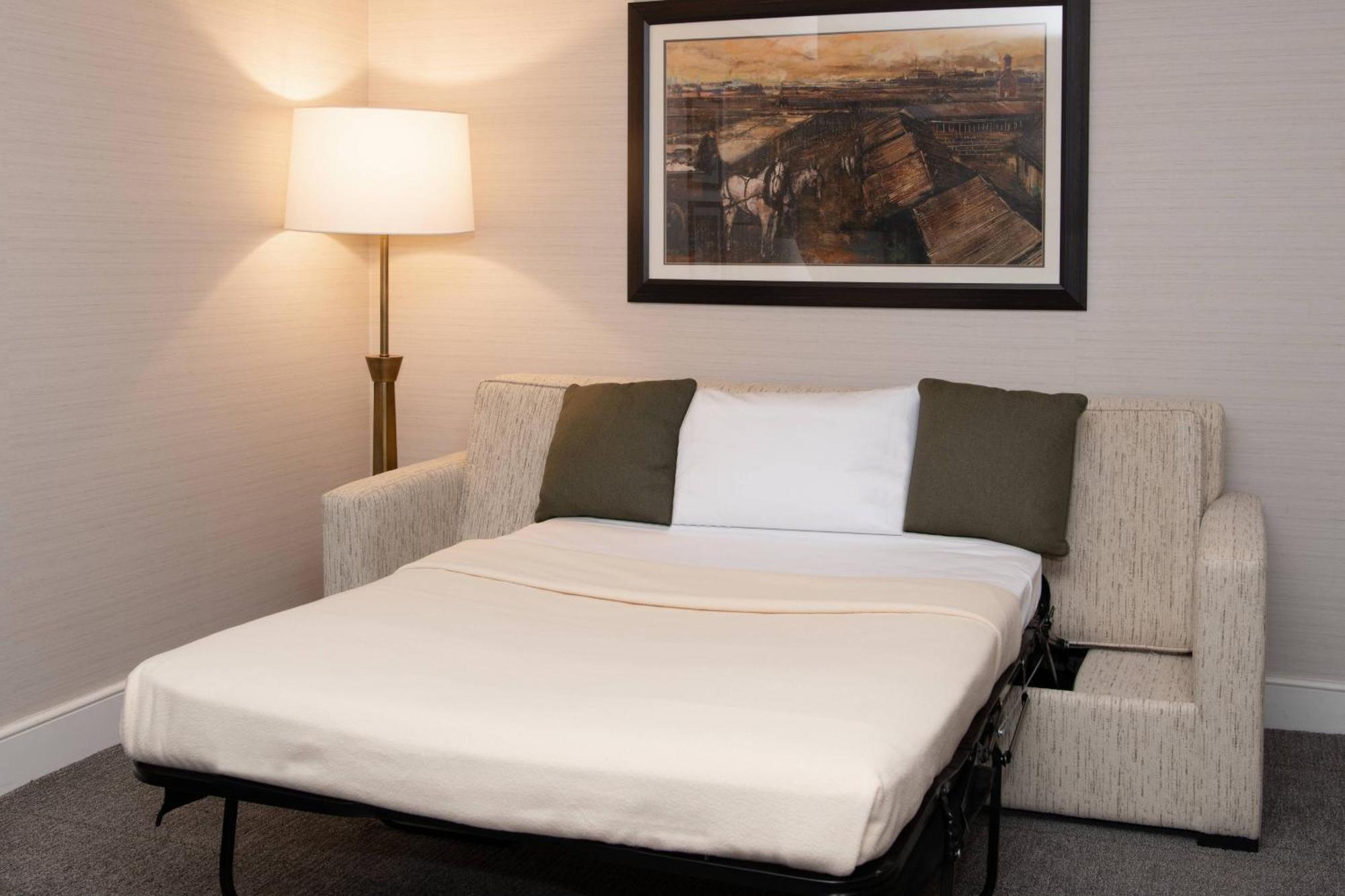 Marriott Syracuse Downtown Hotel Bagian luar foto