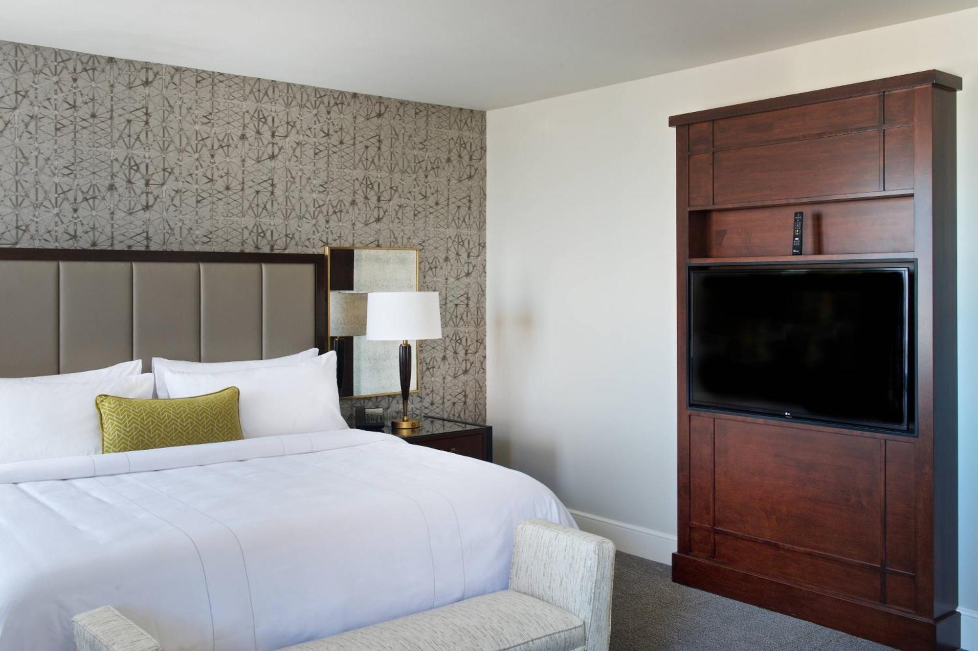 Marriott Syracuse Downtown Hotel Bagian luar foto